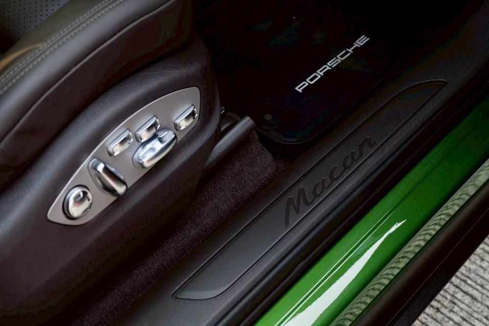 Macan 2.0 Turbo Facelift รูปที่ 16