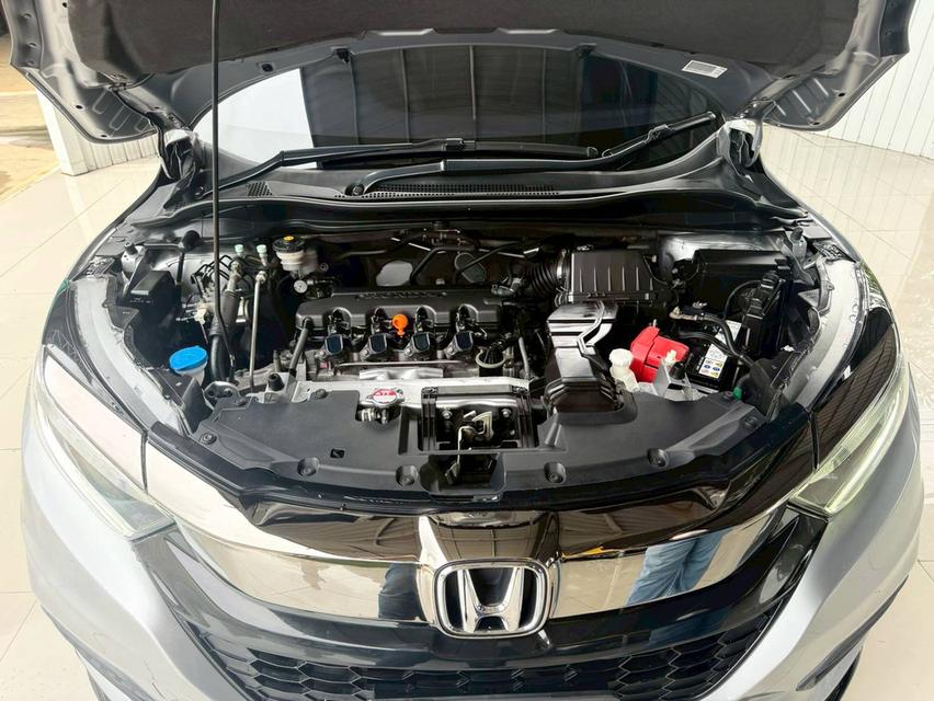 Honda HRV 1.8RS ปี20 15