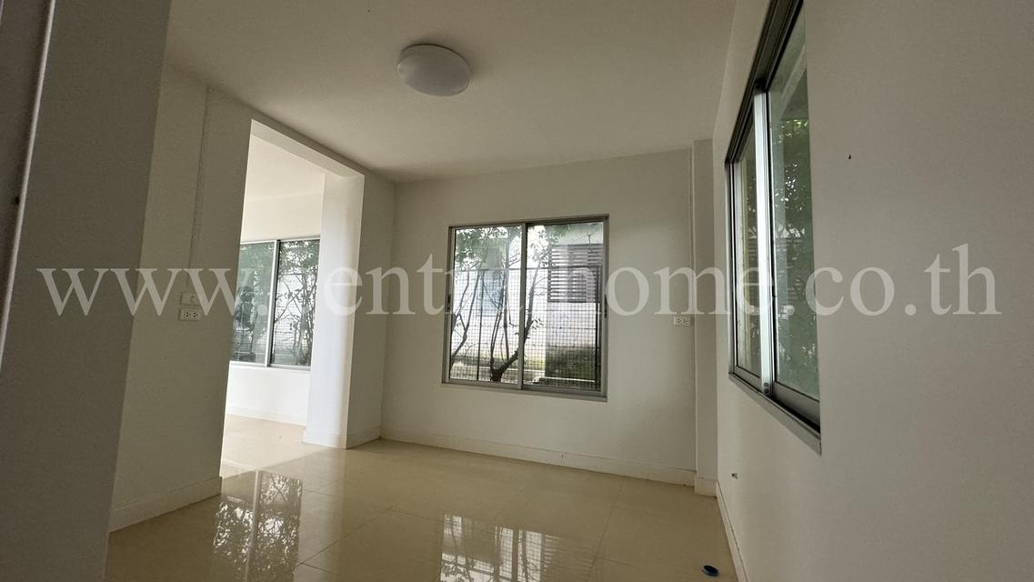 บ้านเดี่ยว 50 ตร.วา ซอยสุคนธสวัสดิ์ 20 ลาดพร้าว บัานไม่เคยเข้าอยู่ 5