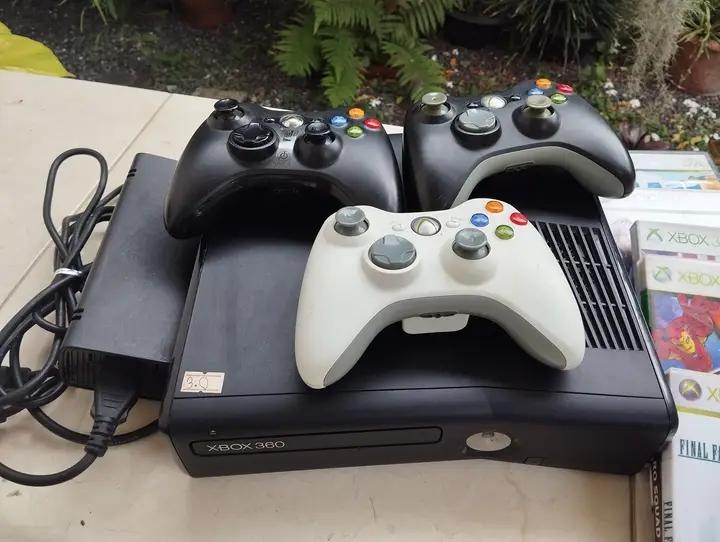 เครื่องเล่นเกม Xbox มือสอง 1