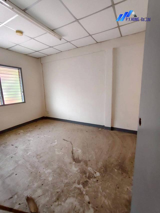 ขายทาวน์เฮ้าส์ 2 ชั้น เอื้ออาทร 7/1 ลำลูกกาคลอง 7 (2 คูหา แยกขายได้) 7