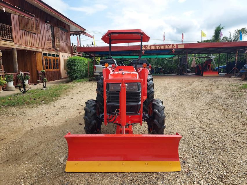 รถไถ KUBOTA L3408DT มือ 2 สภาพพร้อมใช้  2