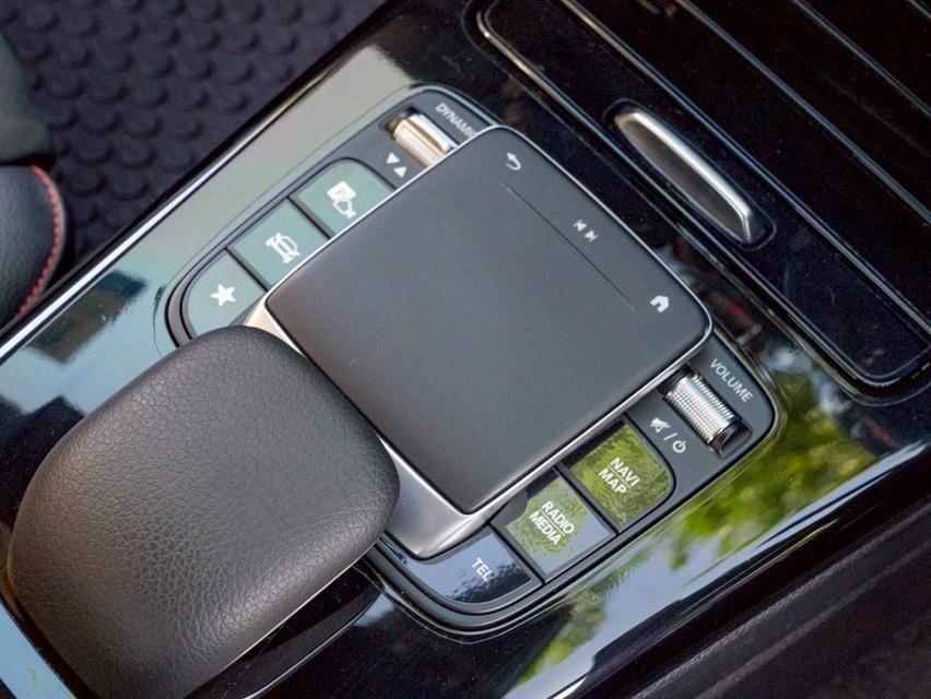 Mercedes Benz A200 AMG ปี จด 2021 18