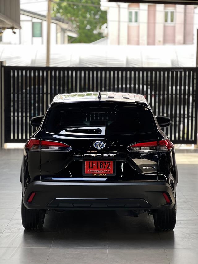 Toyota Corolla Cross 13