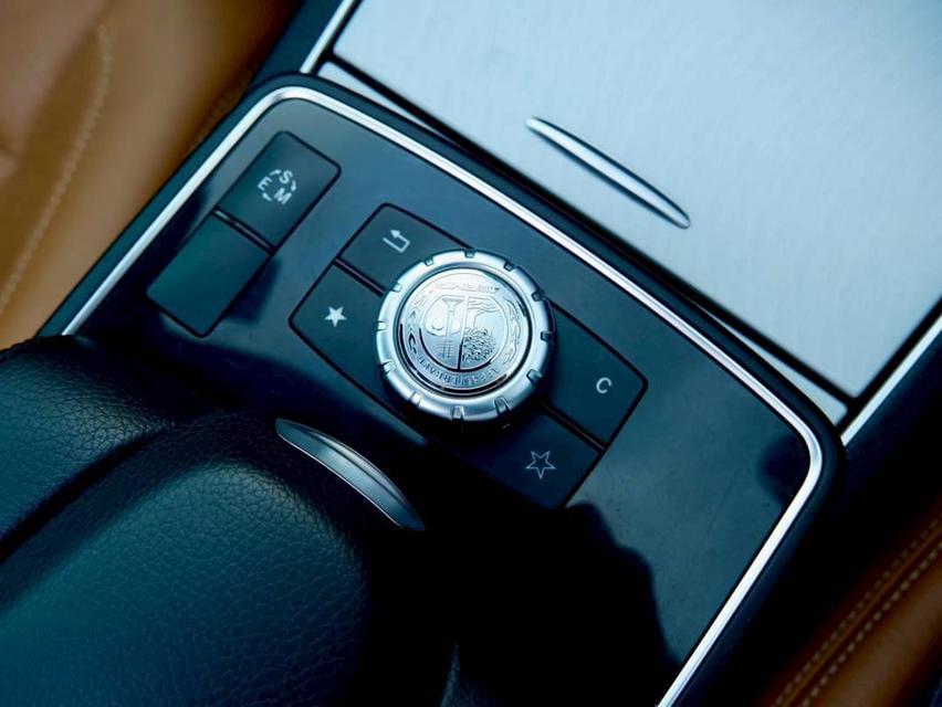 รหัสรถ PR8225 Benz W207 E200 Coupe AMG Package Facelift 8