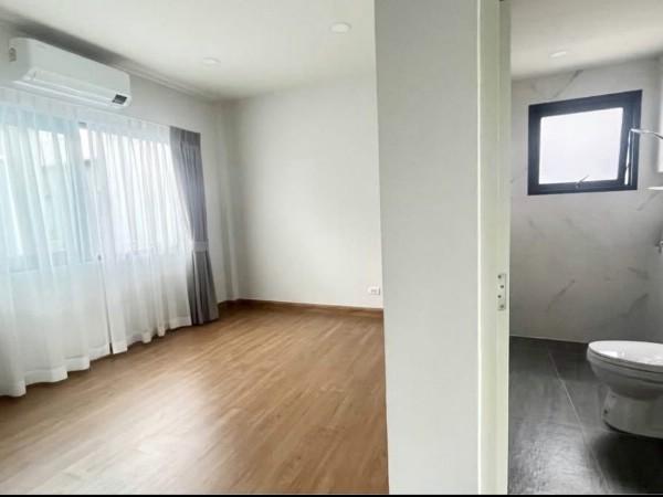ให้เช่าบ้านเดี่ยวโครงการหรู The Centro Bangna ขนาด 4 ห้องนอน 5 ห้องน้ำ ใกล้เมกะบางนา 11