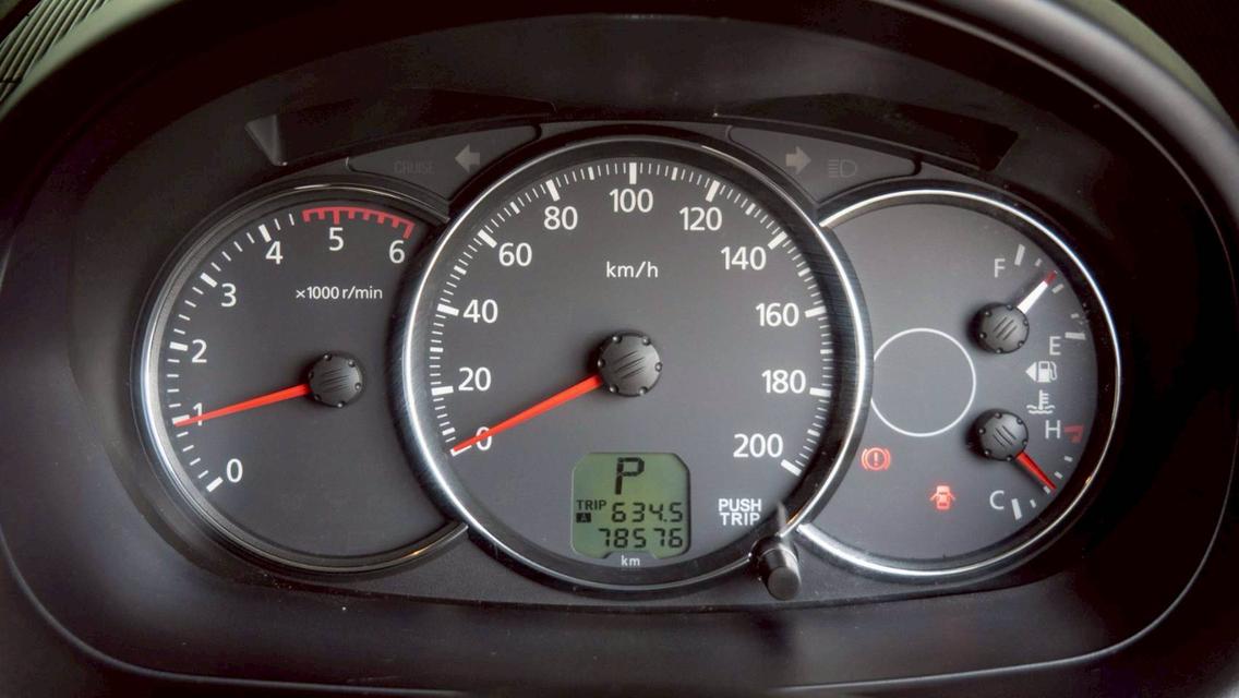 MITSUBISHI PAJERO SPORT 2.5 GT เกียร์AT ปี 2013 สีขาว โฉม ปี08-15 รูปที่ 16