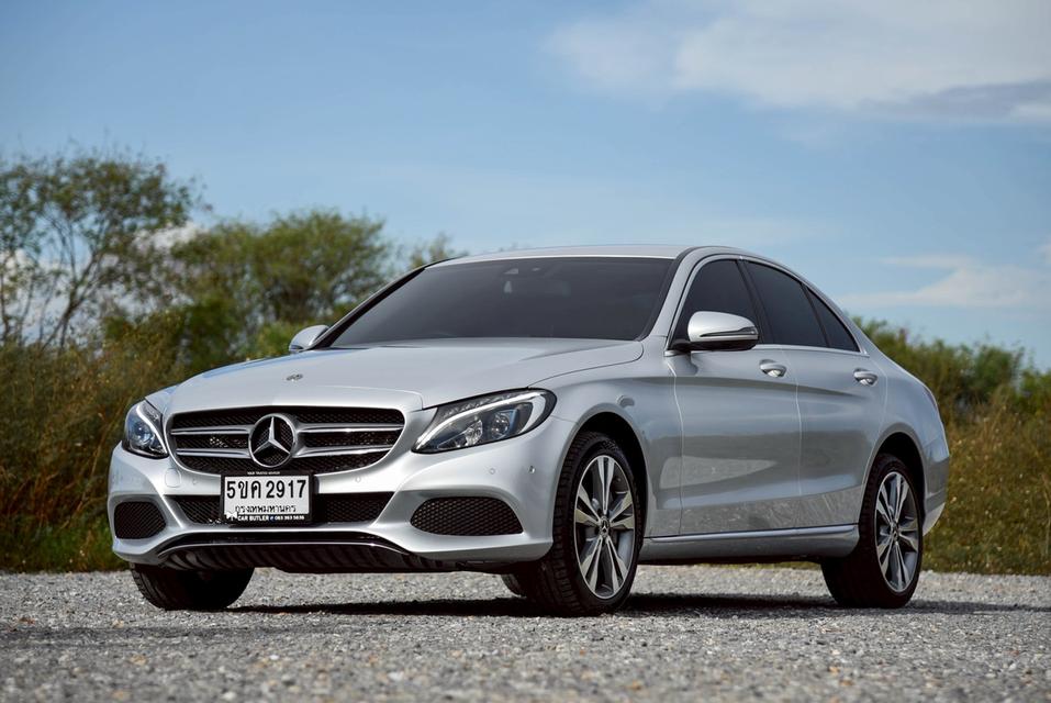 รหัสรถ CBL2917 Mercedes-Benz C350e Avantgarde W205 AT 2018 4
