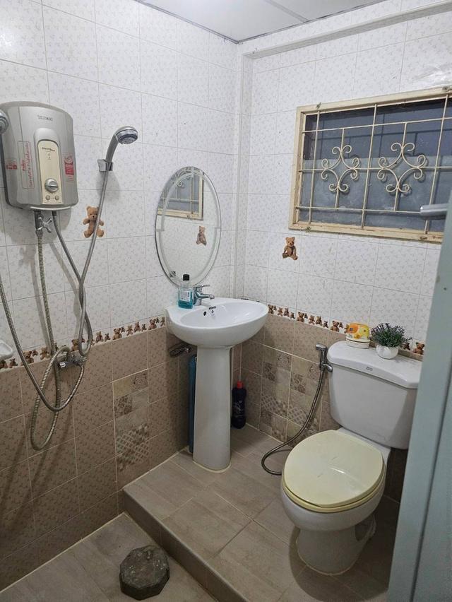 บ้านทาวเฮาส์ ใกล้รถไฟฟ้า 15