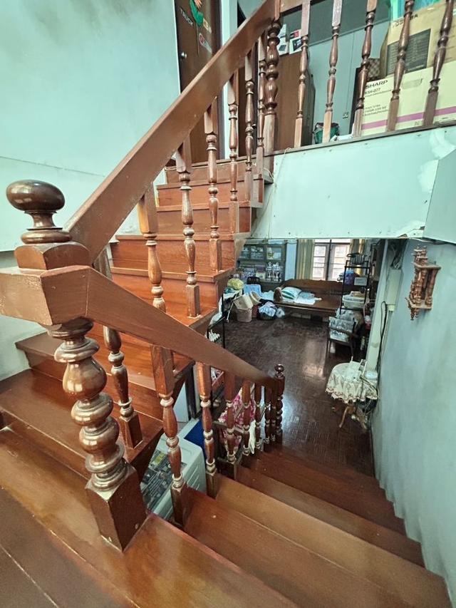 ขายบ้านเดี่ยว หลังมุม พร้อมที่ดินและกิจการร้านอาหาร ทำเลดี ซ.บางกระดี่ 3 พระราม 2  12