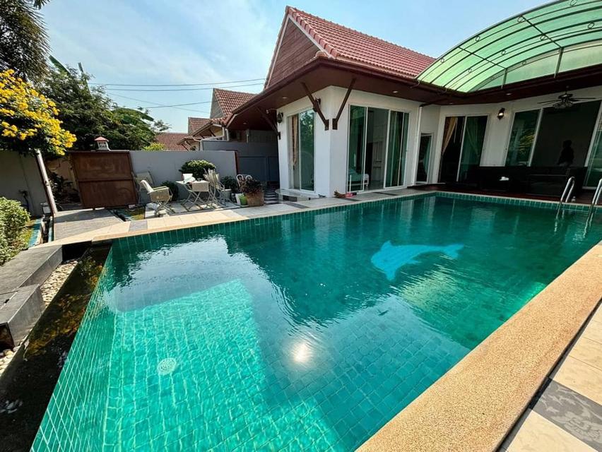 For rent pool villa Pattaya AD house village