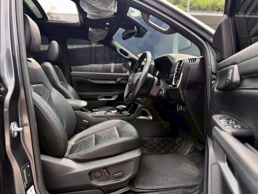 FORD EVEREST Y22 a 23 Wagon 4dr Titanium+7stAuto 4WD 2.0DTTi (Bi-Turbo) 10sp สีเทาดำ 11