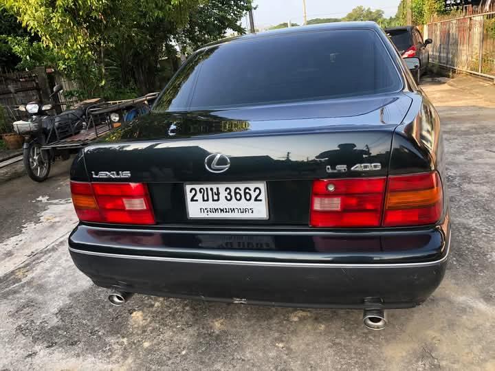 ขายราคาถูก Lexus LS 400 2