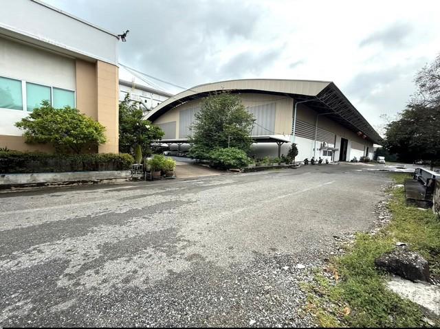 ให้เช่าโรงงานบางพลีสมุทรปราการ ให้เช่าโรงงานโกดังขนาดใหญ่กว่า 5,000 ตารางเมตร มีใบรง4 ประเภทงานเหล็ก ตัด พับ ประกอบ 2