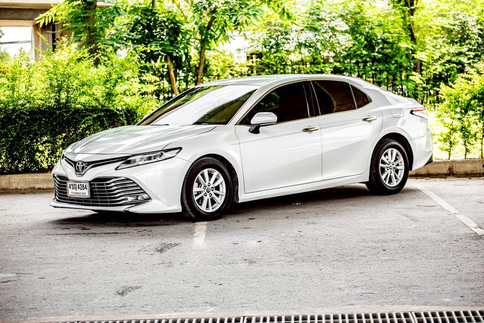 ขาย Toyota Camry 2.0G ปี19