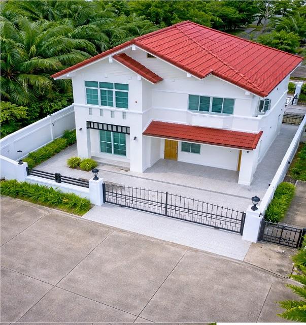 หลังมุม สภาพสวย ศรีราชาะนิคมอุตสาหกรรม ใกล้ เจพาร์ค ศรีราชา 500 ม. บ้านเดี่ยวหรู 2 ชั้น 3 นอน 100 ตร.ว. 300 ตร.ม. 1