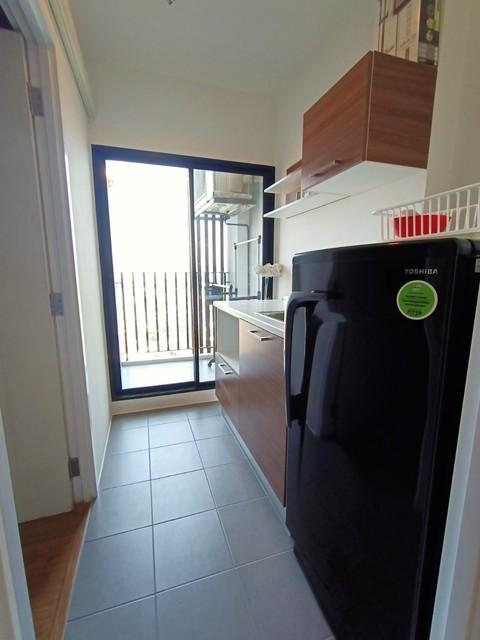 เช่าถูก 9,000 บาท ** สตูดิโอ ** รหัส 180203 ** The Tree Interchange Condo ** ติดรถไฟฟ้า เตาปูน / บางโพ ** 088-398-3835 MR.BOAT 13