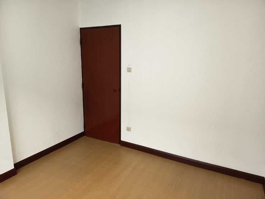 ขายทาวน์เฮ้าส์ วโรชา4 14