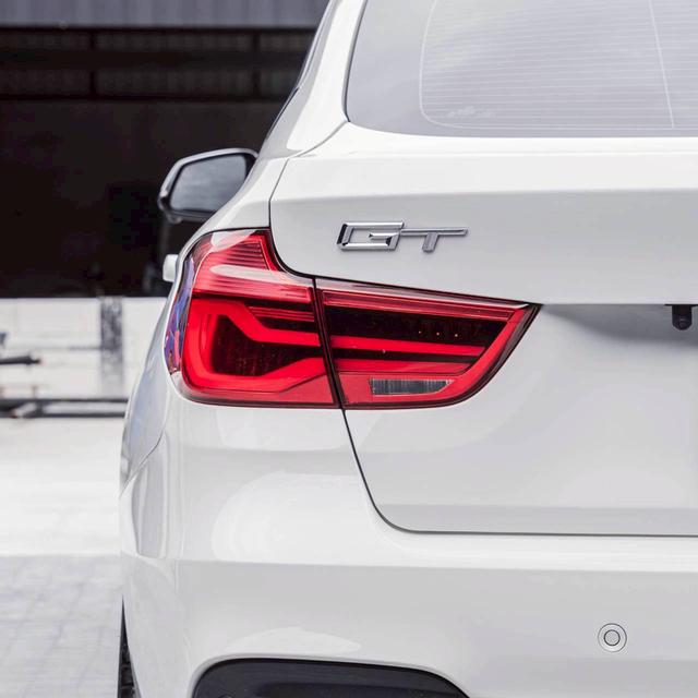 รหัสรถ 67GG1667 BMW 320d GT Msport (F34) ปี 2022 เบาะแดง 8
