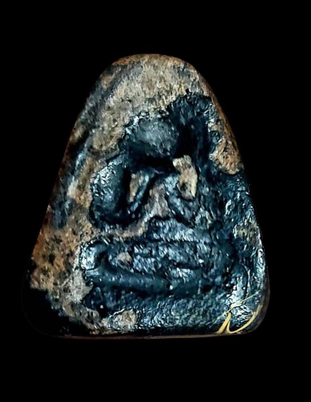 พระปิดตาหลวงพ่อแก้ววัดเครือวัลย์พิมพ์ใหญ่หลังแบบ 2