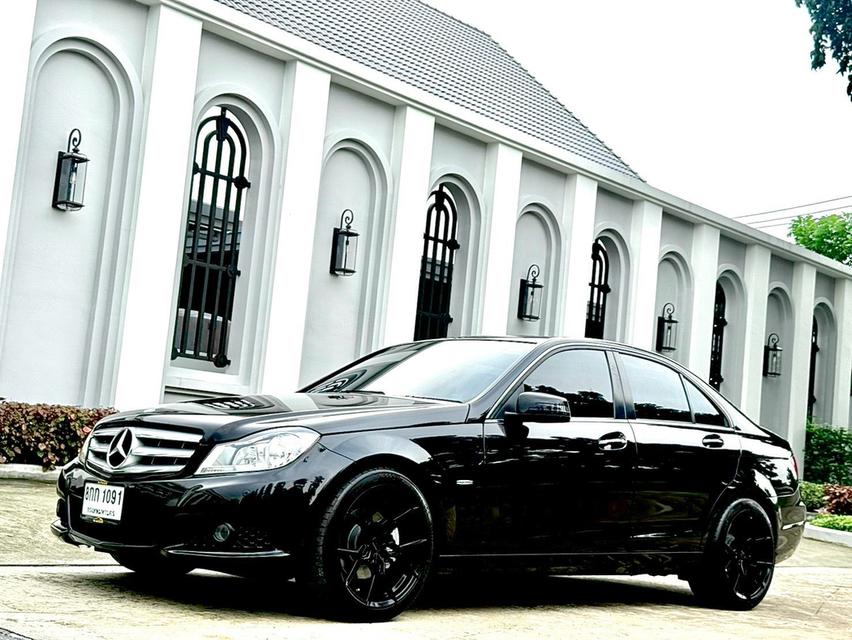 MERSEDES BENZ C200 ปี 2013
