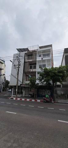 รหัสC7051 ให้เช่าอาคารพาณิชย์ 5ชั้น ริมถนนลาดพร้าว ใกล้MRT ลาดพร้าว เหมาะกับหลายธุรกิจ 1