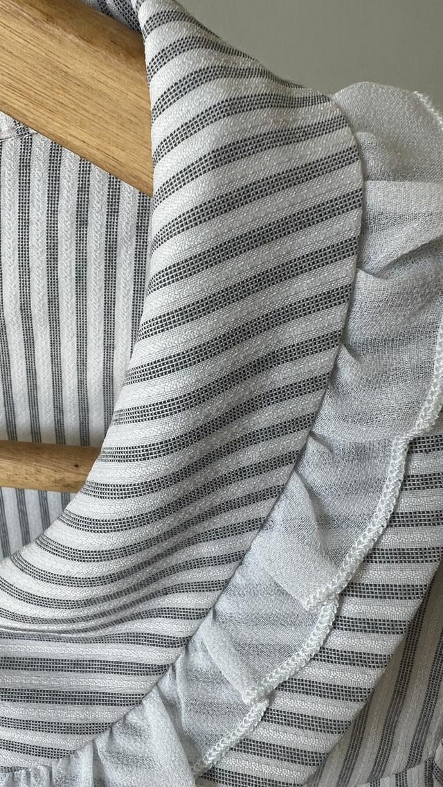 ส่งต่อเสื้อผ้ามือสองชิ้นโปรด ซื้อในห้างจากประเทศจีนสมัยไปทำงาน คุณภาพสูง แต่ตัวเล็กและวัยเกินไปใส่ไม่ได้แล้ว รูปที่ 5