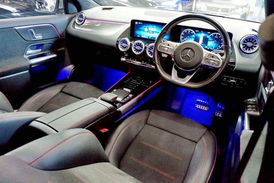 Mercedes Benz GLA200 AMG Dynamic ปี 2021 8