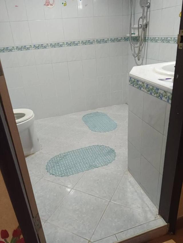 ขายคอนโดใจกลางเมือง 10 นาทีถึงรถไฟฟ้าใต้ดิน ลาดพร้าว สนใจติดต่อ 0981655428 9