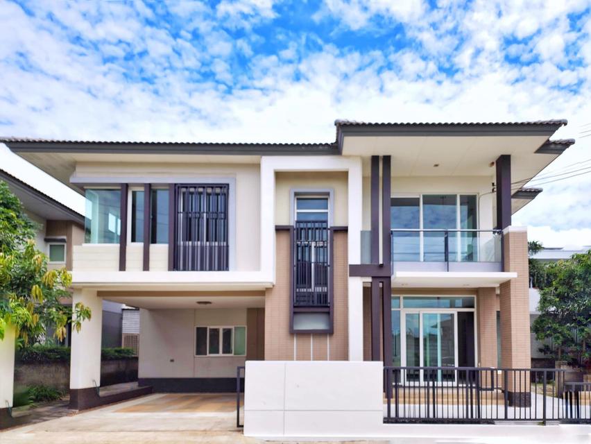 ขายบ้านเดี่ยว 2 ชั้น 67 ตร.ว. 5 ห้องนอน ติดถนนราชพกฤษ์ Casa Legend ราชพฤกษ์ 1