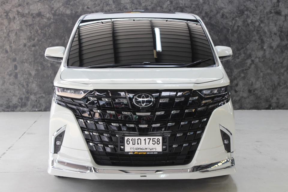 รหัสรถ JRS1758 TOYOTA VELLFIRE hybrid 2016 สี ขาว แต่งเป็น 40 look