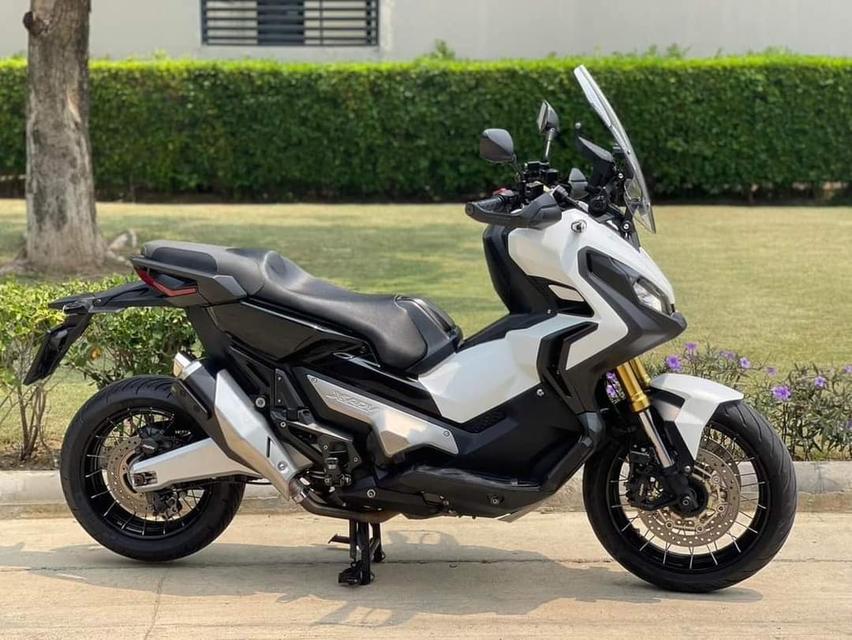 Honda X-ADV ขาว 2