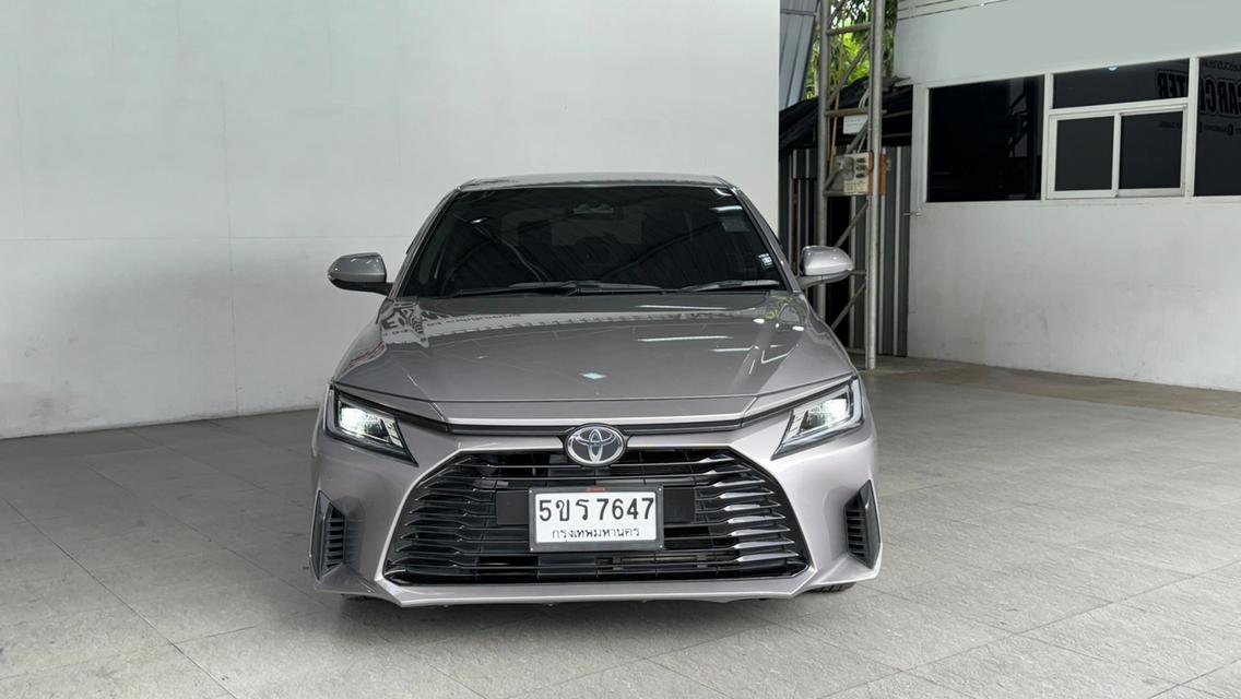 TOYOTA YARIS ATIV 1.2 SMART AT ปี 2022 จด 2022 สีเทา 2