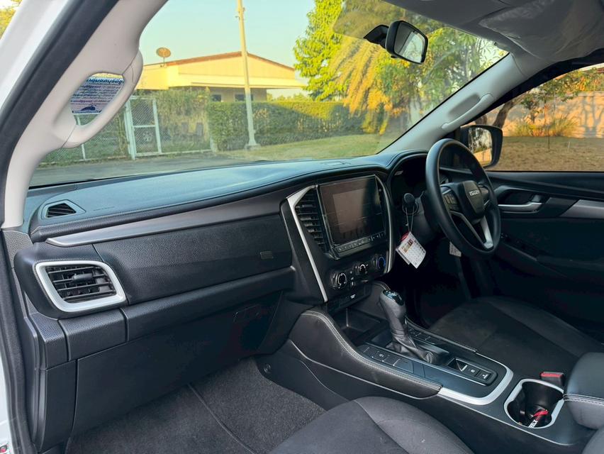 Isuzu MU-X 1.9 Active ปี24 13