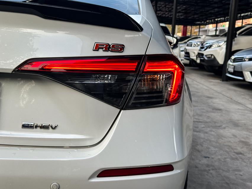 ขายรถ Honda Civic FE 2.0RS eHEV Sedan ปี 2023 สีขาว เกียร์ออโต้ รูปที่ 19