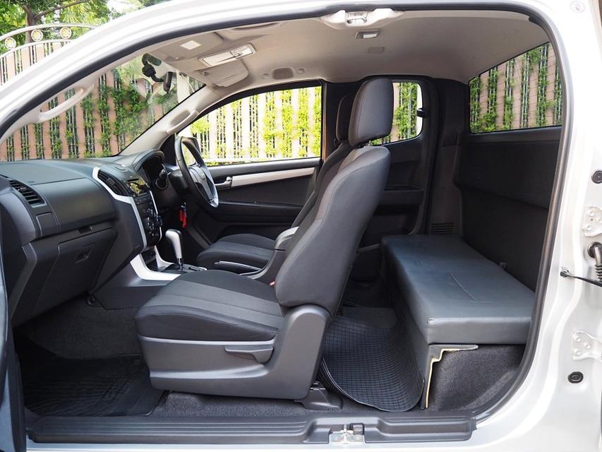 ISUZU D-MAX BLUE POWER SPACECAB HI-LANDER 1.9 DDI Z ปี 2016 เกียร์ AUTO
