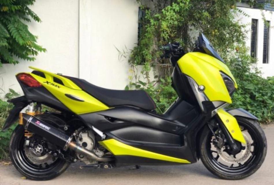 ขายรถ Yamaha XMAX 300 สีเขียว 2