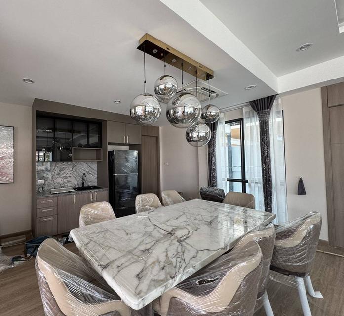 ขายบ้านพูลวิลล่าพัทยาสร้างใหม่2ชั้นพร้อมอยู่ 4 ห้องนอน 5 ห้องน้ำ ซอยชัยฤกษ์1 ใกล้ทะเลจอมเทียนเพียง 1.5 กม. มีเพียง3หลังเท่านั้น 9