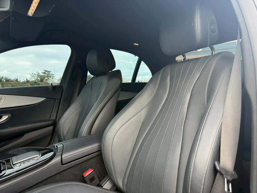 รหัสรถ SG4329 Benz E220d AMG Sport ปี2022 (Facelift) 7