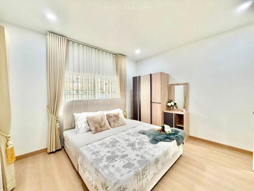 For Rent / For Sale — Brand-New Modern Pool Villa near Mabprachan Lake, Pattaya Land size: 60 sq.wah• 3 bedrooms• 2 bathrooms• Private swimming pool 8