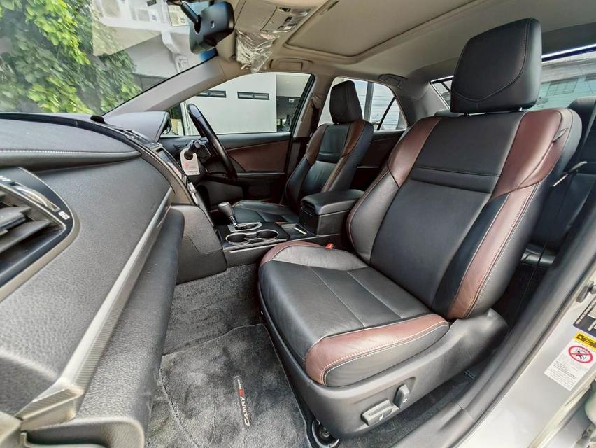 TOYOTA CAMRY 2.5G ESPORT 9