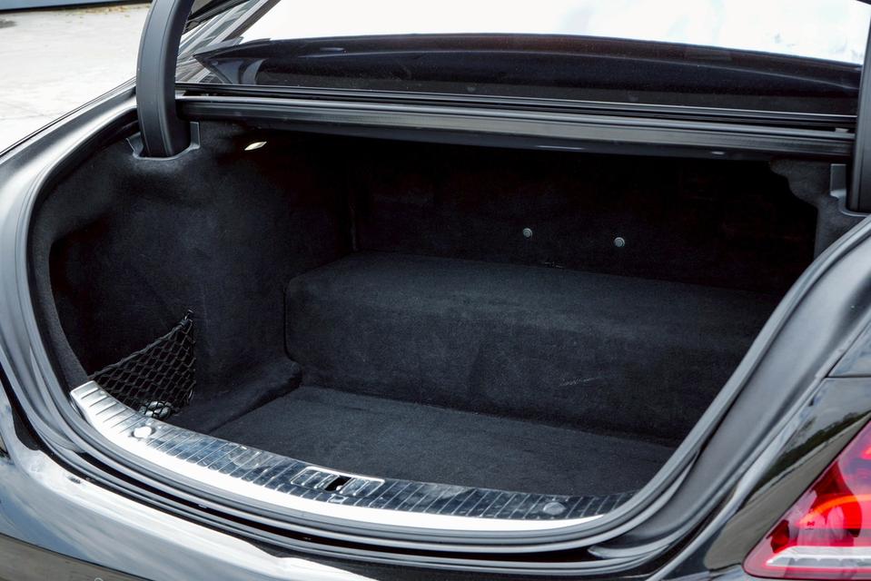 Mercedes-Benz S560e 3.0 AMG Premium W222 AT 2019 รูปที่ 6