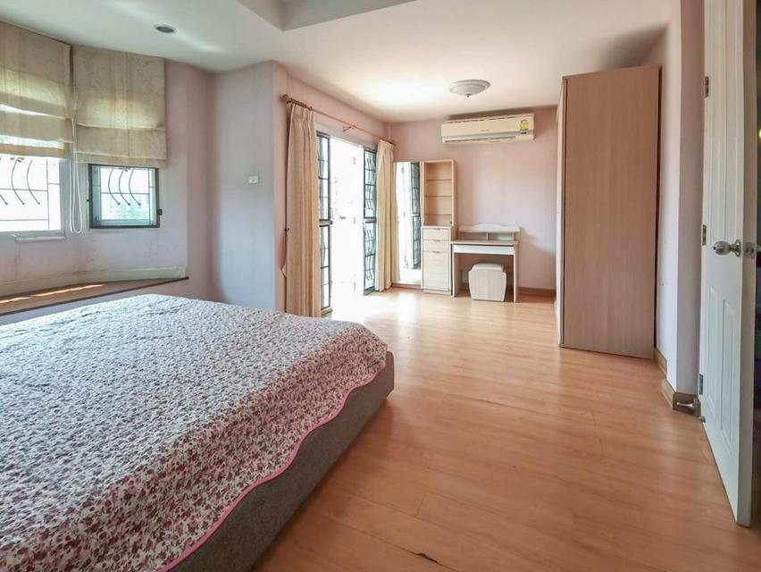 ขายบ้านแฝดมือสองนนทบุรี โครงการ ชวนชื่น ปิ่นเกล้า-วงแหวน (Chuanchuen Pinklao-Wongwaen) ใกล้รถไฟฟ้าสายสีม่วงสถานีตลาดบางใหญ่ 8