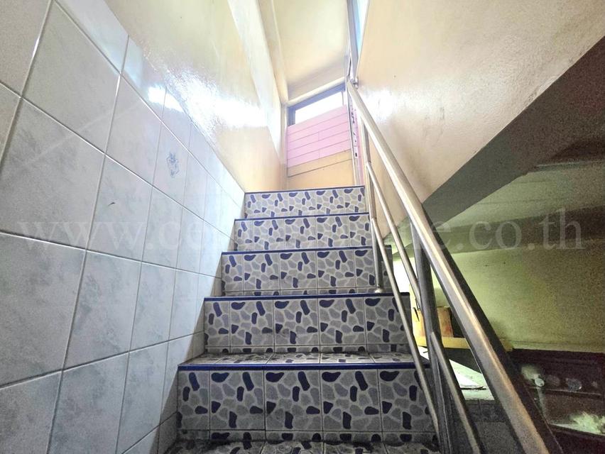อาคารพาณิชย์ 3 ชั้น ติดถนน เจริญกรุง 103 ใกล้ เอเชียทีค 8