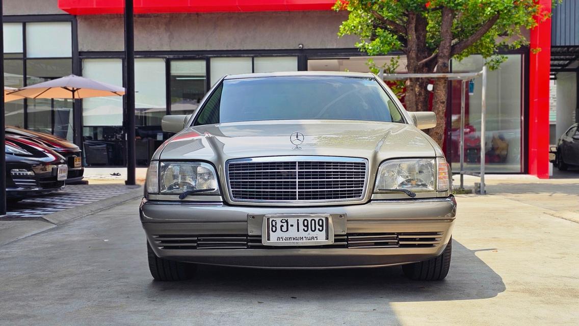 Mercedes-Benz S500 Coupe (C140) | ปี 1994 | ไมล์ 1xx,xxx กม.💵 ราคาพิเศษเพียง 199,000 บาท⚬ เครื่องยนต์เบนซิน V8 ขนาด 5.0 ลิตร DOHC 32 วาล์ว (M119)⚬ รูปที่ 3