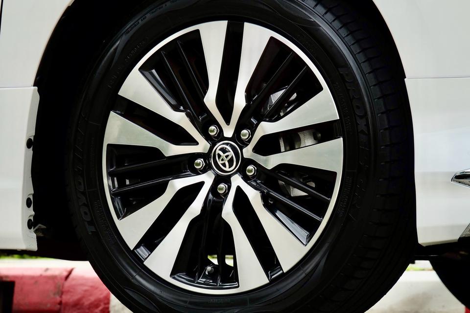 Toyota Alphard 2.5 SC Package ปี 2022 สีขาว ชุดแต่ง Modellista แท้ รอบคัน ราคาเร้าๆ จองให้ทัน รูปที่ 7