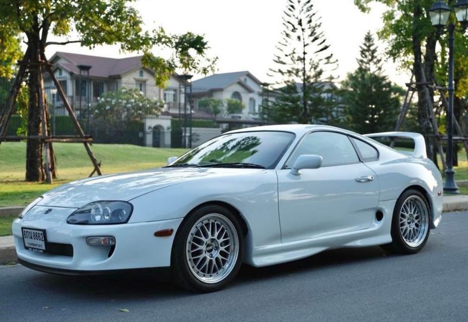 ขาย Toyota Supra รถสปอร์ตมือสอง ราคาดีมาก 4