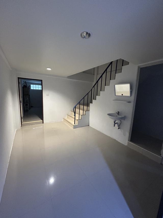 ใหเช่า/ขายตึกแถวใกล้ bts ศรีอุดม 3