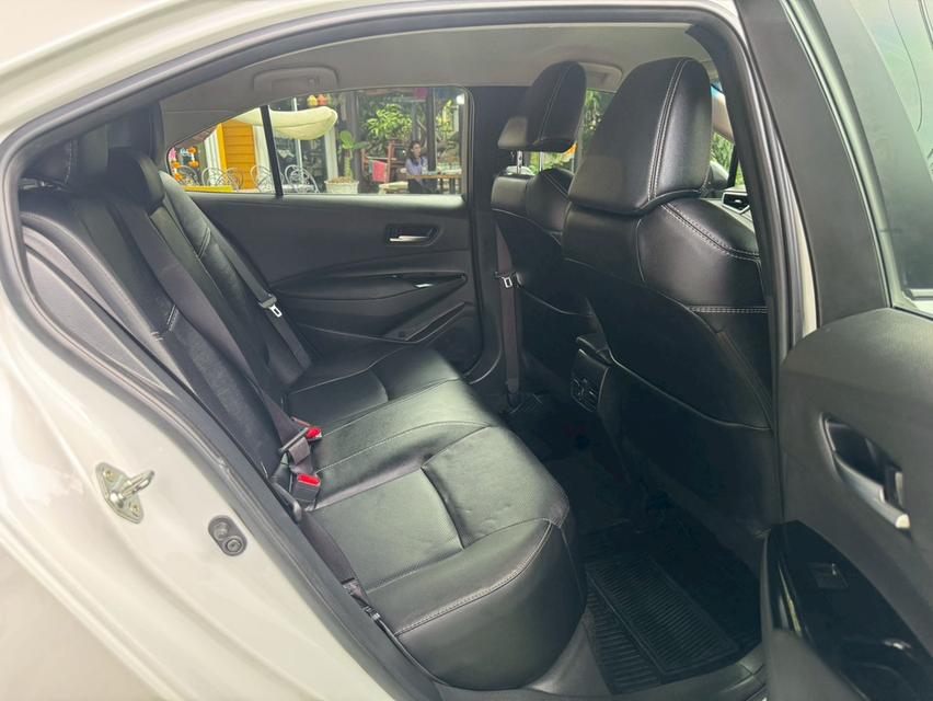 Toyota Altis 1.8 Sport CVT ปี 2021 #ฟรีดาวน์ #ไม่ต้องค้ำ 7