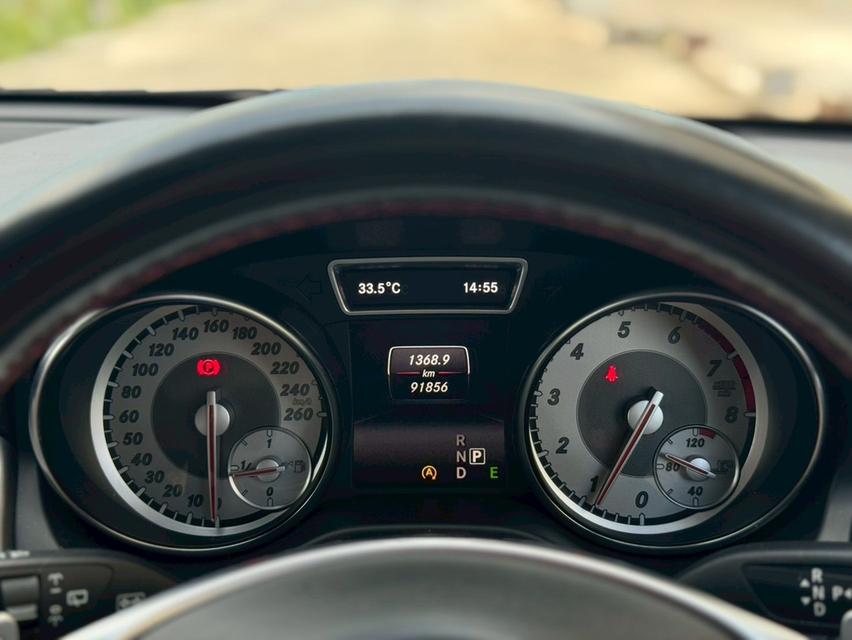 Mercedes Benz CLA250 Shooting Brake AMG Dynamic ปี 2015 15